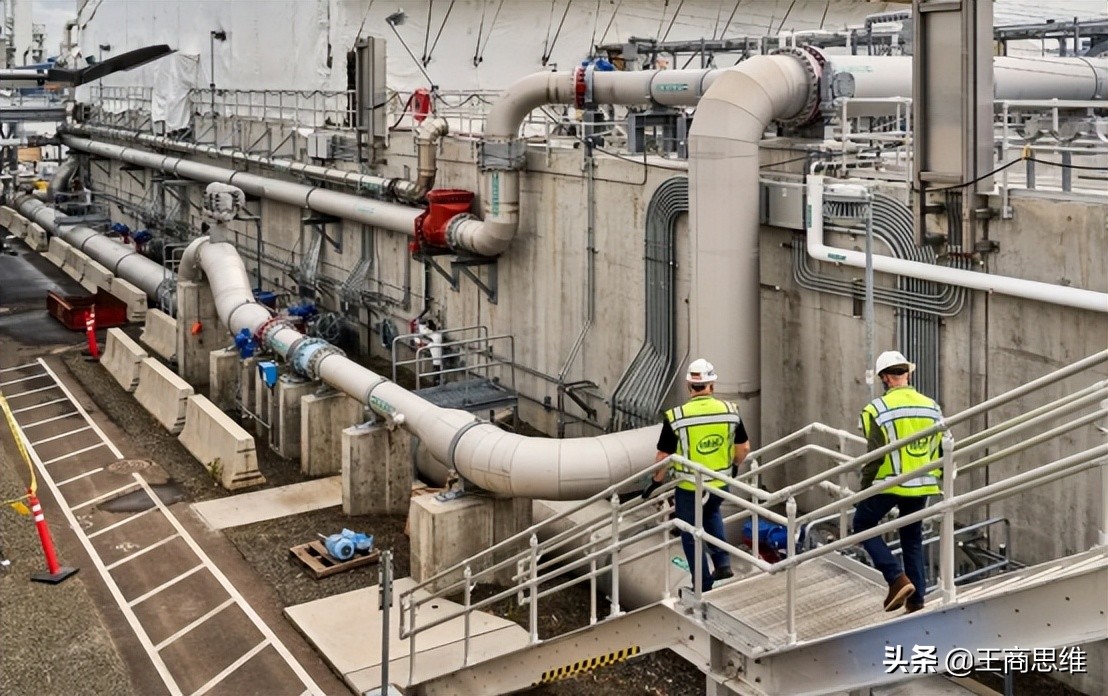 中企收购英国最大芯片企业，还清债务后，欲过河拆桥撤销收购