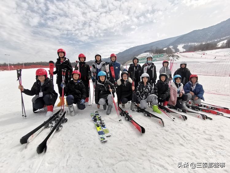 扶风县都有哪些奥运会体育项目(扶风县第二初中“走上冰雪•滑向冬奥”冰雪研学活动纪实)