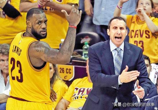 为什么不当nba教练(某些NBA球员不是教练却胜似教练，咋不直接当主教练呢)