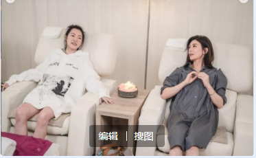 小S和贾静雯相约做足底按摩，俩辣妈各生3个女儿，大谈育儿经