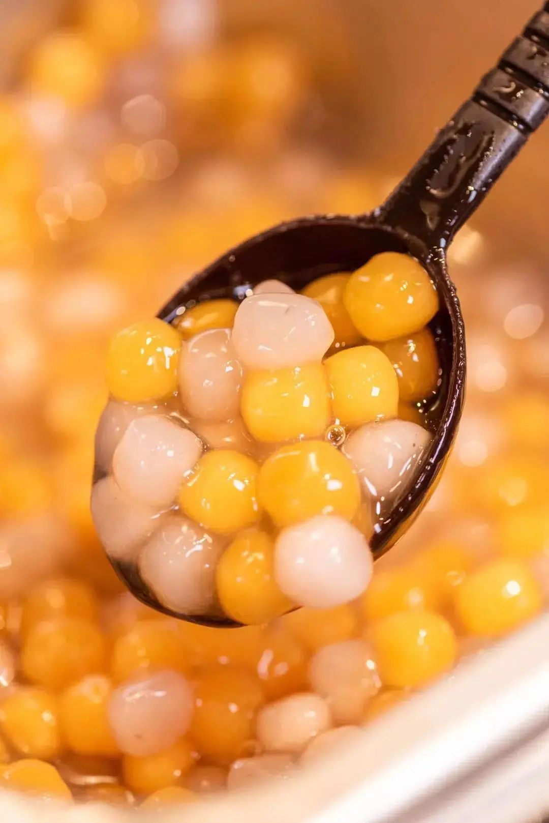 火遍全国的书亦烧仙草！半杯都是料，奶茶吨吨喝 