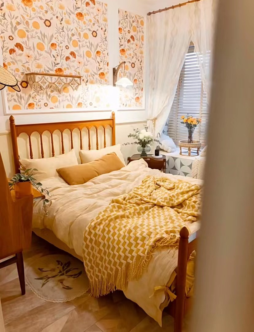 爆改50㎡复古小屋，撞色小花砖、半开放厨房好看到令人叫绝