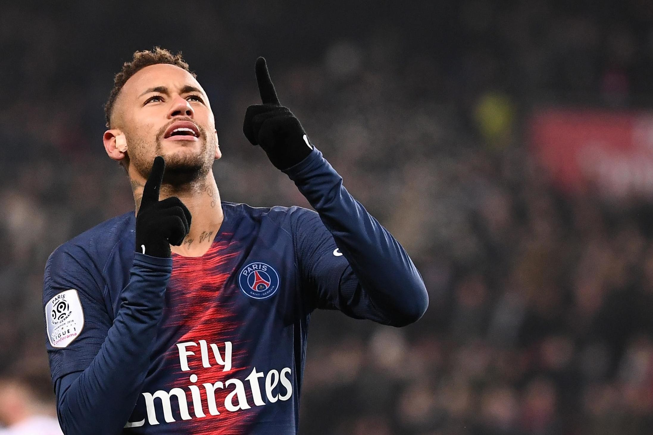 当今足坛最高转会费,桑巴足球,天赋之子为足球而生的少年内马尔