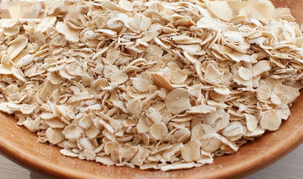燕麦被称为“营养品”，可为什么有人说吃燕麦会升血糖？答案来了