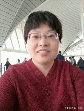 胡彩虹（女），浙江大学教授、博导，畜禽肠道保健、生态饲料专家