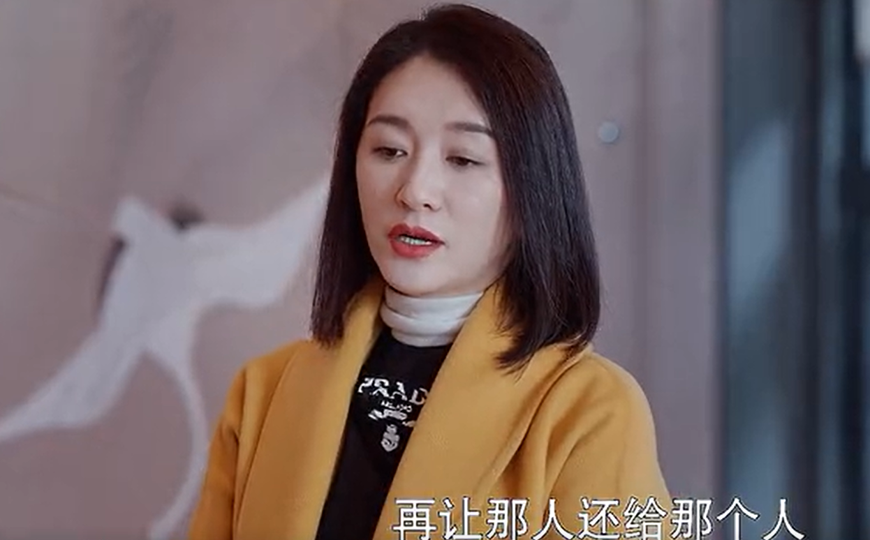 同样与娱乐圈男神搭戏，李小冉演技变化差别大，全程一张面孔