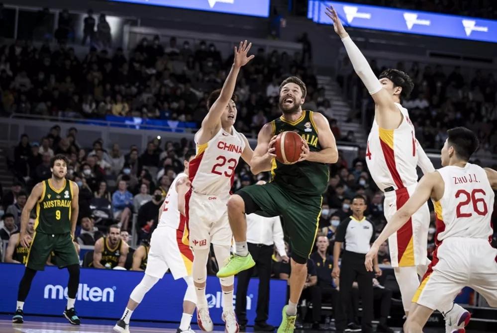 nba打过球的亚洲球员有哪些(亚洲男篮有哪些高水平球员？周琦实至名归，多名球员打过NBA)