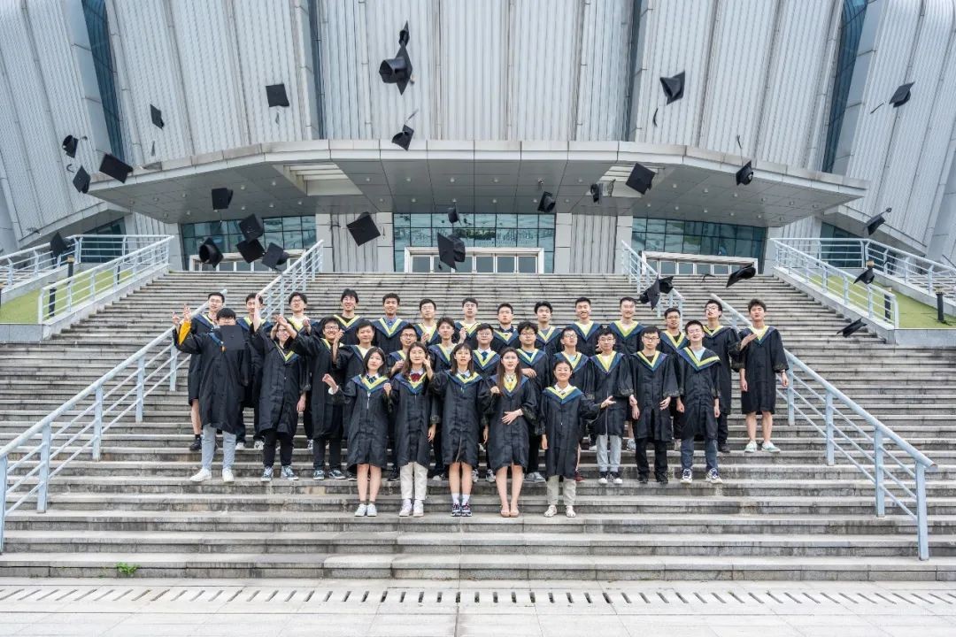 29人升学名校，多人直博清华！东南大学“超强学霸班”：狂揽奖学金超20万