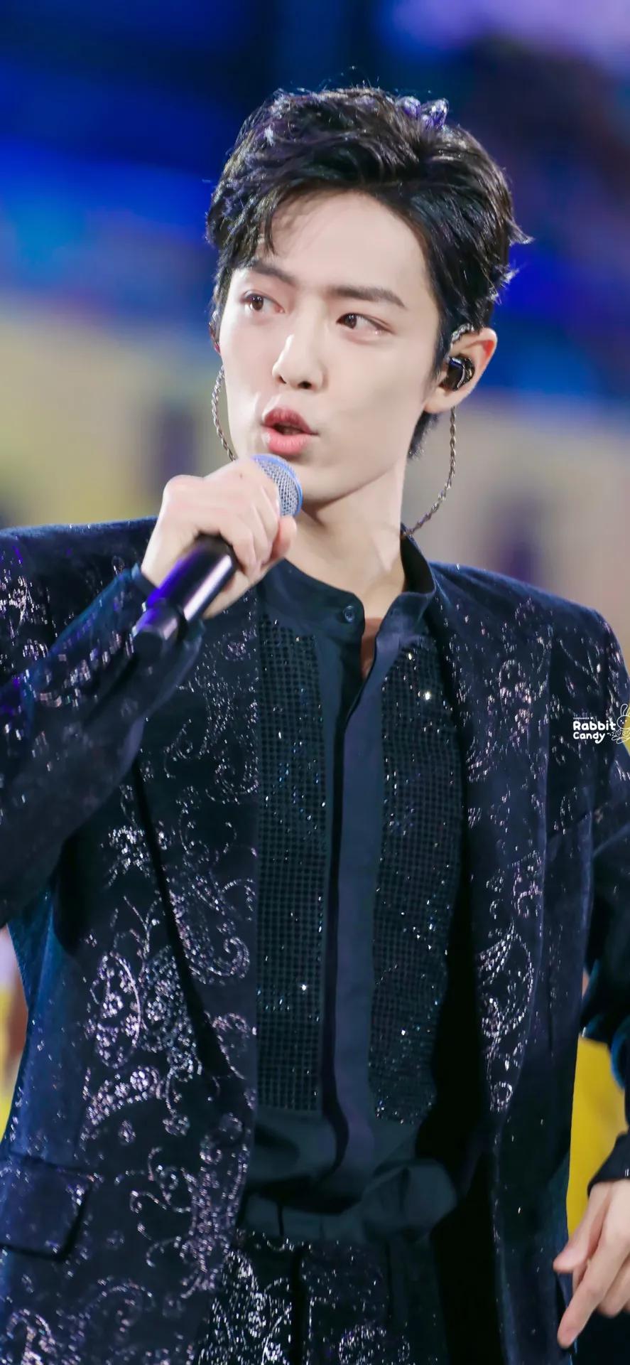 「肖战图集」帅气得超过1005分