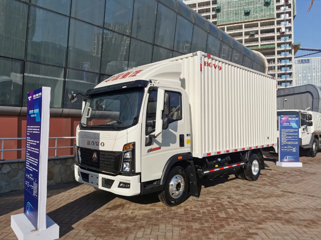 中国重汽2022年会都有啥车？600马力黄河X7丨汕德卡C9H等30多款