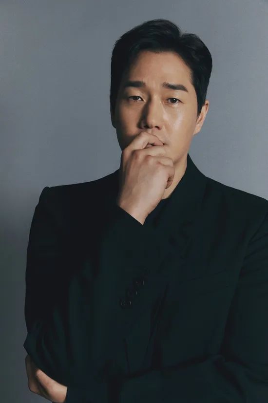 韩版纸钞屋中的天才智谋家，他用演技诠释