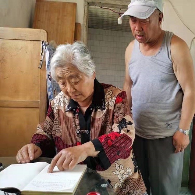 辽宁女子出国留学，4年后与家人断绝联系，父母去世也不闻不问