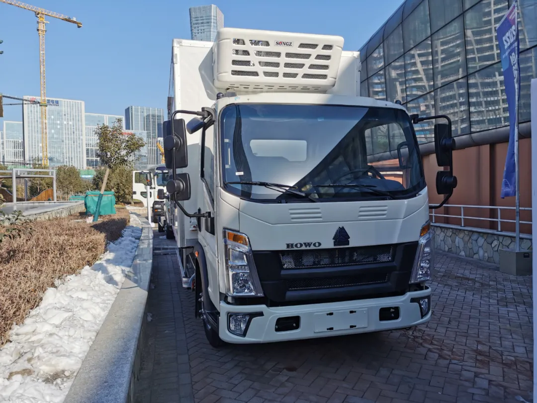 中国重汽2022年会都有啥车？600马力黄河X7丨汕德卡C9H等30多款