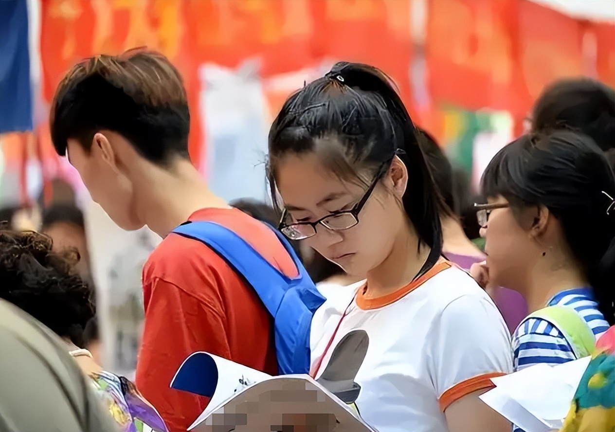 就业不愁的3个专业，还没毕业就被“预定走”，考生可以参考