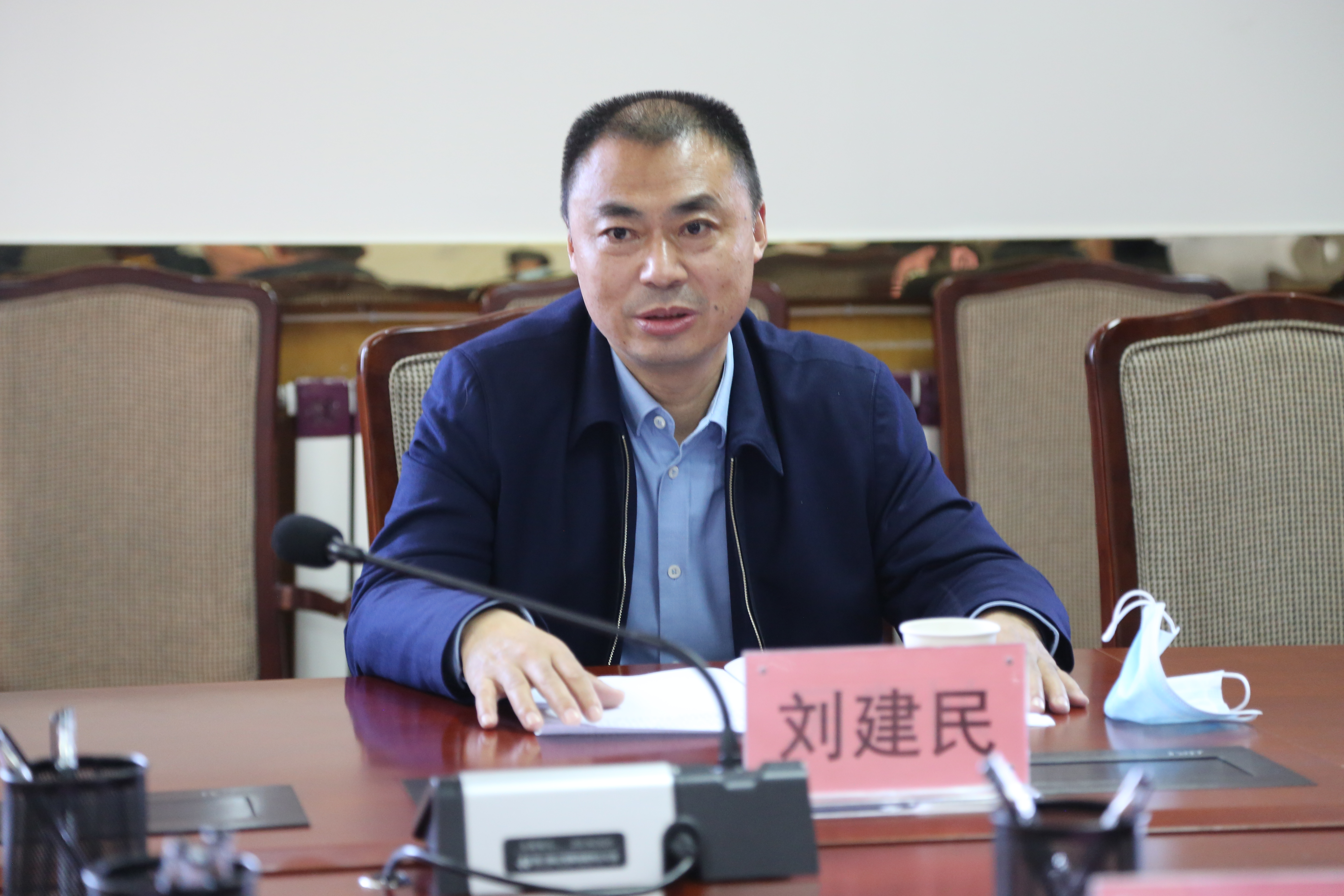 西安市临潼区委常委、政法委书记刘建民一行莅临临潼法院调研指导工作