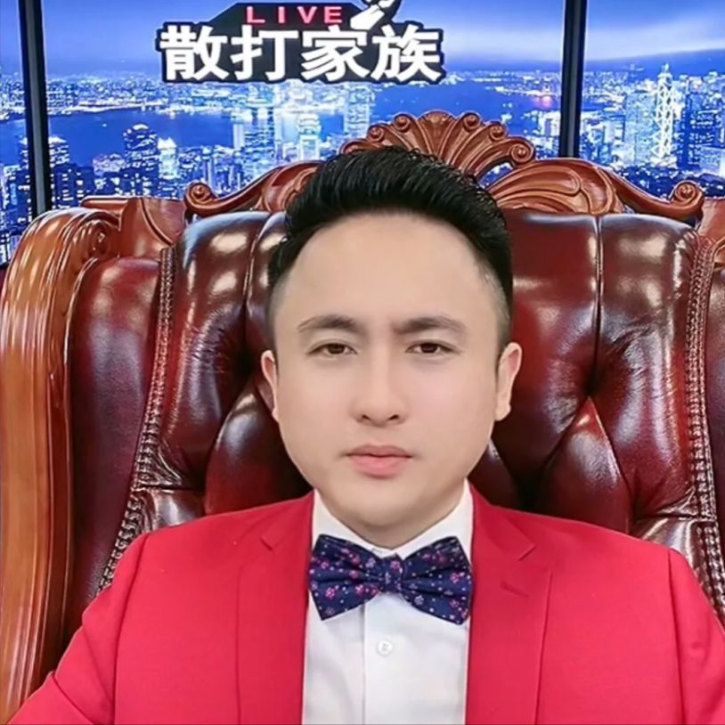 “外星人”陈山升级当爸，儿子正脸照曝光，重7斤大小眼明显