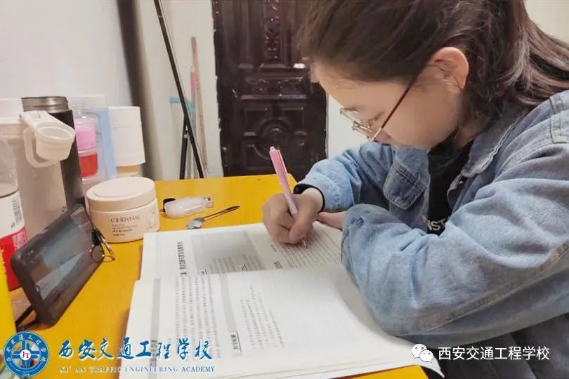 西安铁路学校：全力抗击疫情，做好教育教学工作