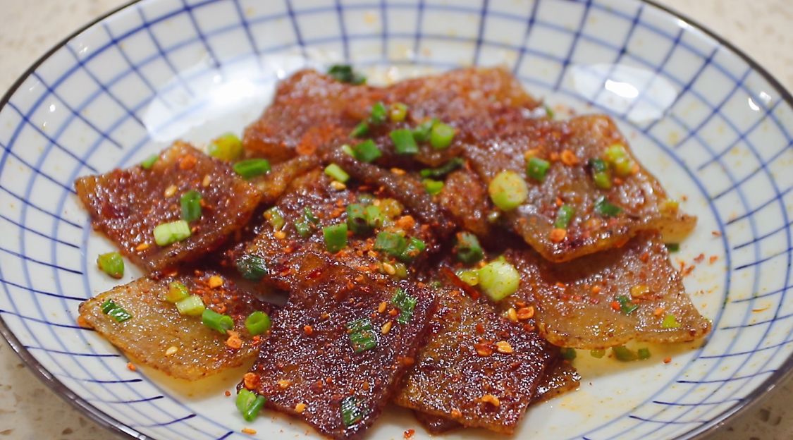 烤苕皮的秘制酱做法（教你这样做比吃肉还香）