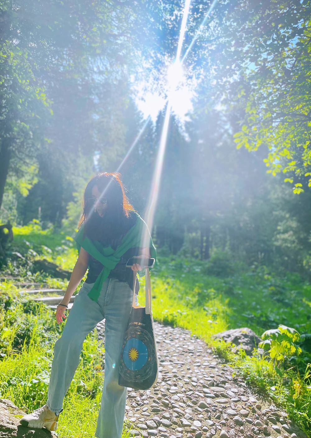 段奕宏的日籍老婆罕晒照，休闲装打扮原来这么美，相恋20年不生娃