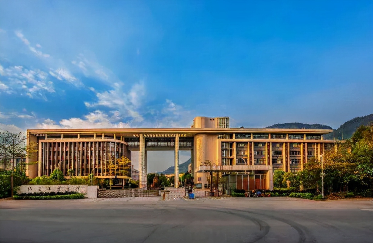 这3所“学院”已更名为“大学”，名字变高大上，实力也提升不少