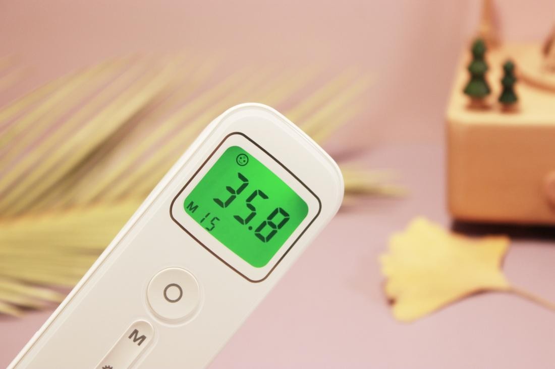 精准测温，方便快捷——爱奥乐数据记忆额温枪使用体验