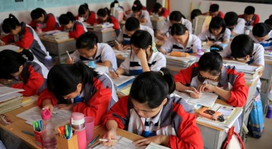 “高考成绩”和“模考成绩”，两者之间差多少？985学霸给出答案