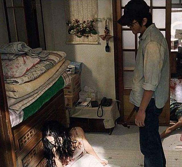 03年警方抓捕杨新海归案，庭审材料高达半米，专案组：有仇女心理