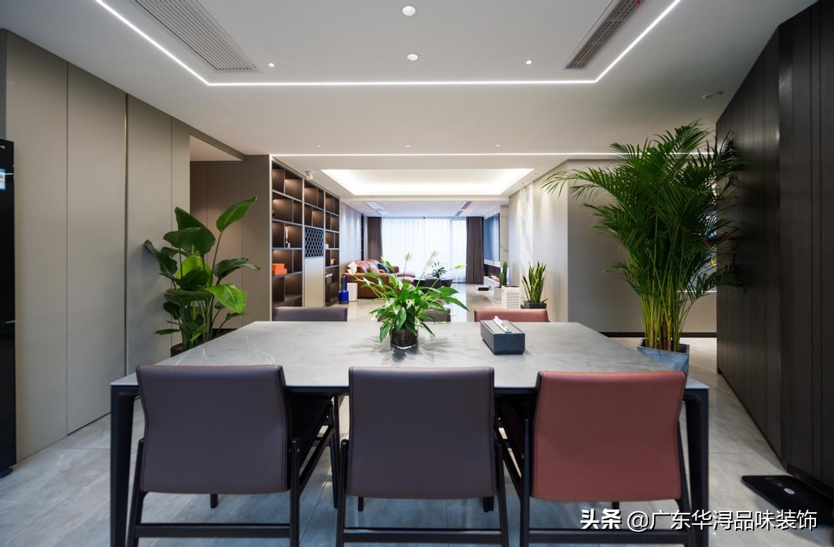 180㎡现代轻奢风，主卧总统套房的享受，演绎低调的奢华
