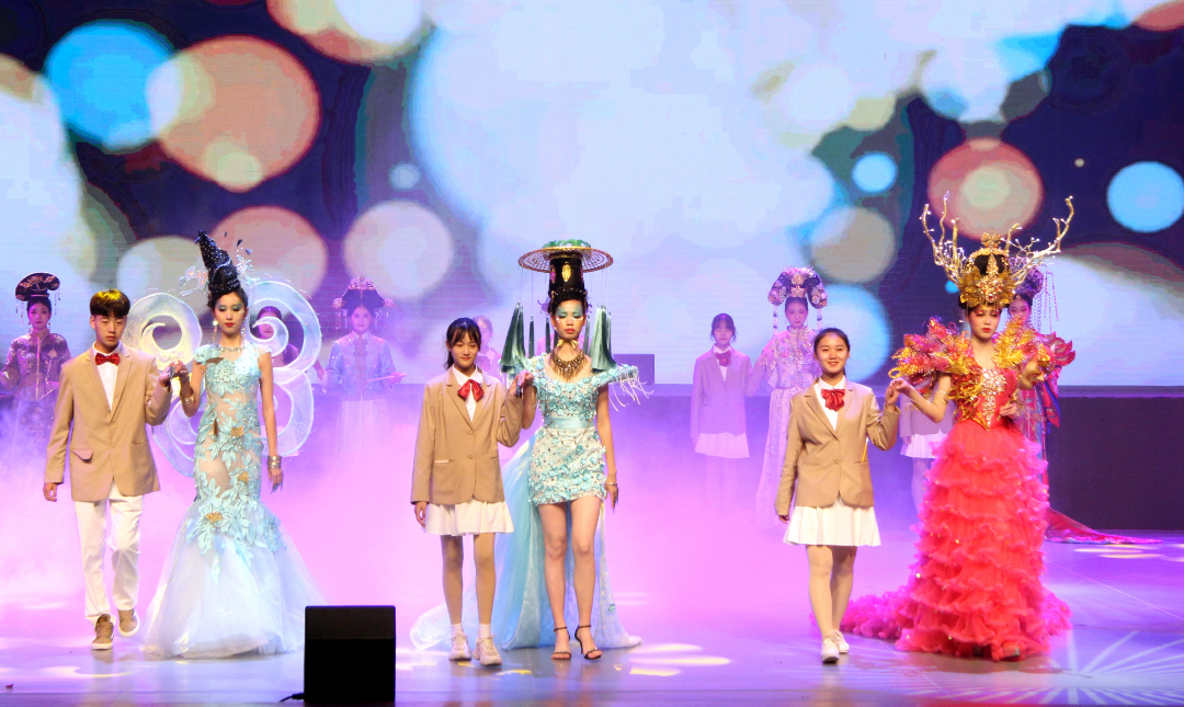 中职名校丨超有魅力的成都市现代职业技术学校，看完一整个爱住