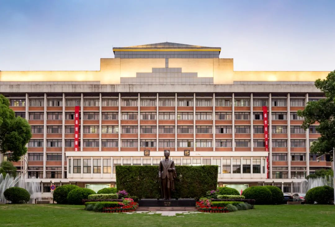 浙江大学全球人才招聘，欢迎加盟！