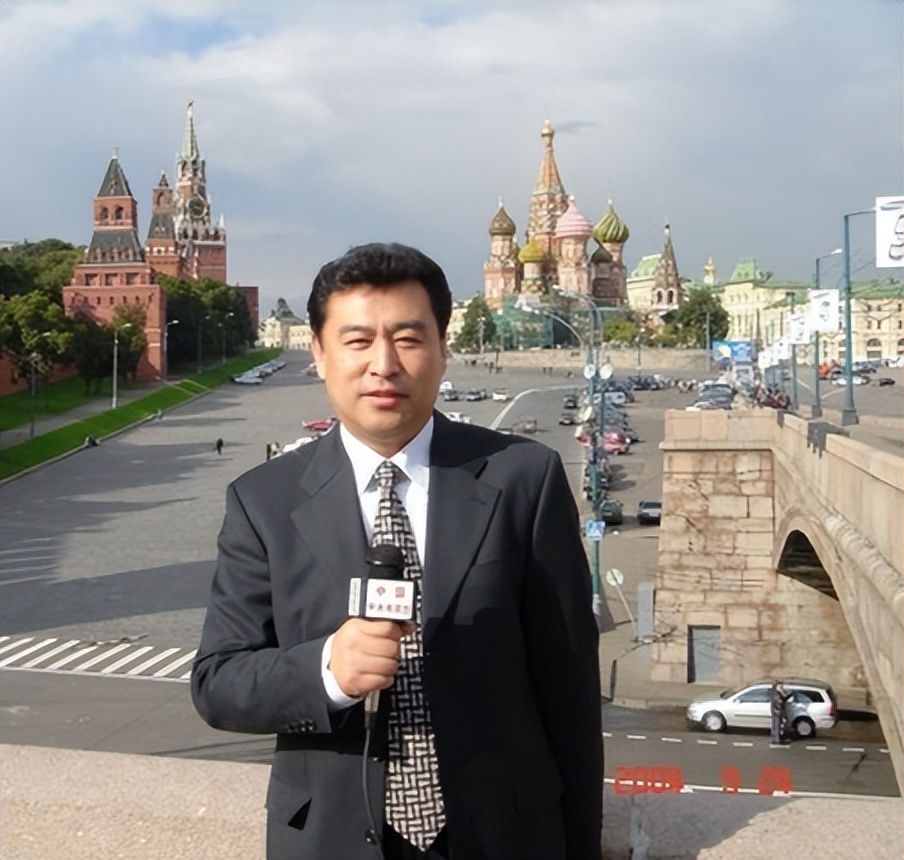 清华大学幼儿园园长之子，央视主持32年0失误，为何61岁依旧单身