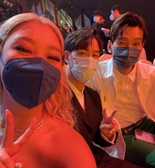 刘德华献唱金曲奖，郑欣宜获女歌手大奖，郭晶晶和霍启刚携手出席