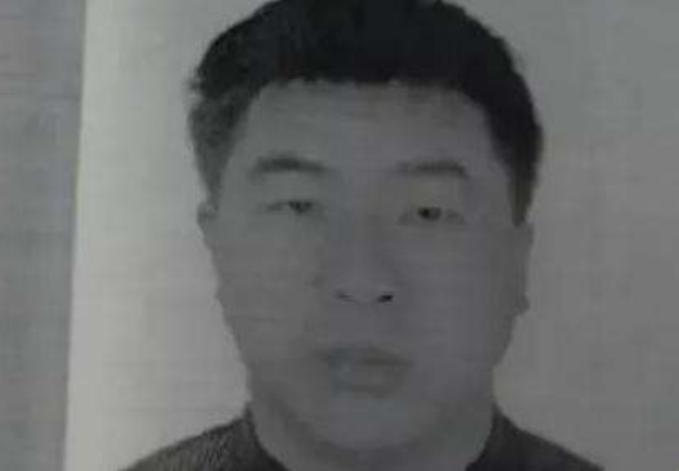 2009年一饭店老板回家后，杀害一家6口，邻居：刚发了600万拆迁款