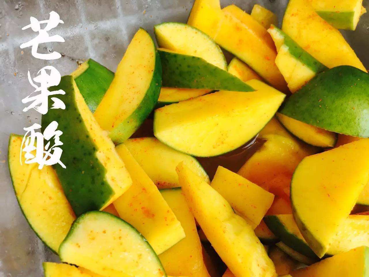 最能代表广西的4样“名小吃”，酸臭辣怪，应该没有人不爱吃吧