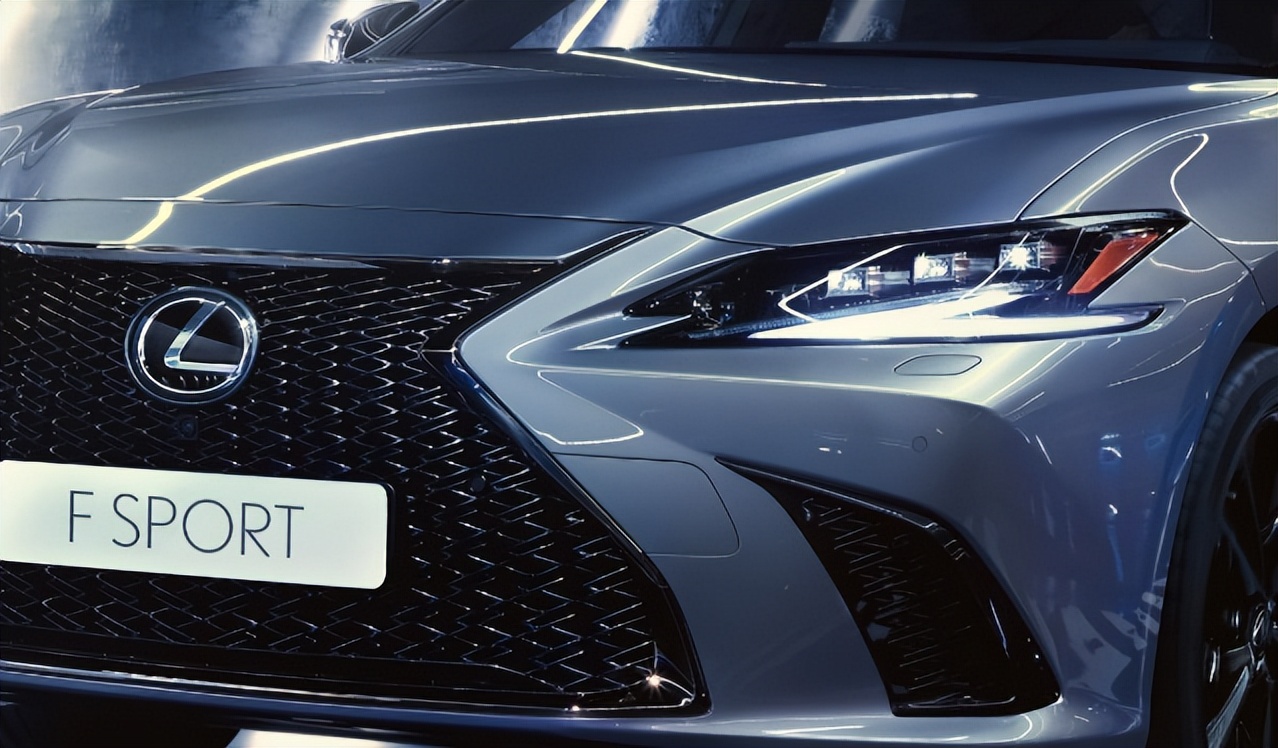 取消触控板、支持Car Play，2023款雷克萨斯ES发布