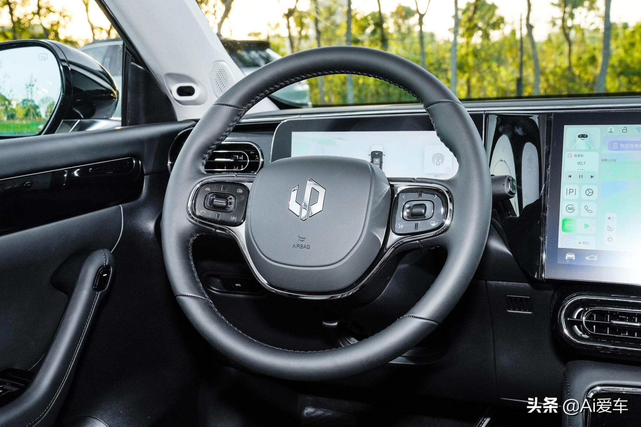 续航610公里带后驱，低价快充大空间家用SUV，养车便宜，零跑C11
