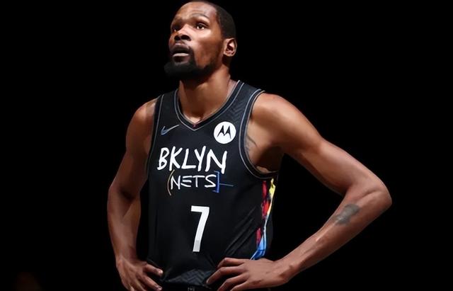 为什么nba球员喜欢戴墨镜(NBA最靓的仔！杜兰特戴墨镜 粉色帽子，开兰博基尼在摩纳哥炸街)