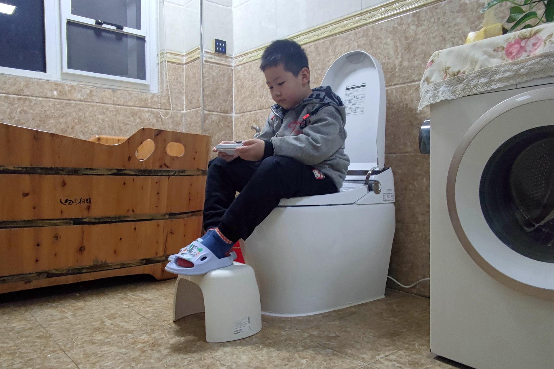 如廁實時體檢身體，智能超乎想象，云米AI健康檢測馬桶Air實測