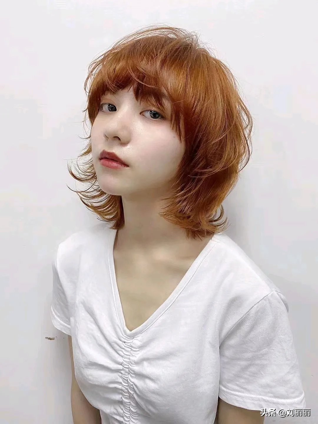 2022新年最火发型16款,烫卷染色就是不一样,换发型这样做就对了