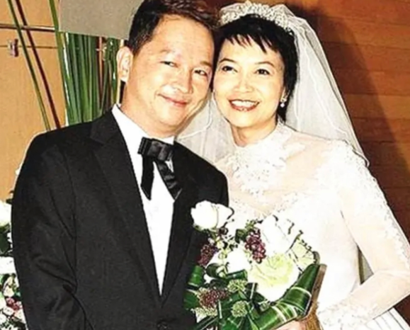 回顾2021年十二位离世的名人，每一位都让人难以割舍