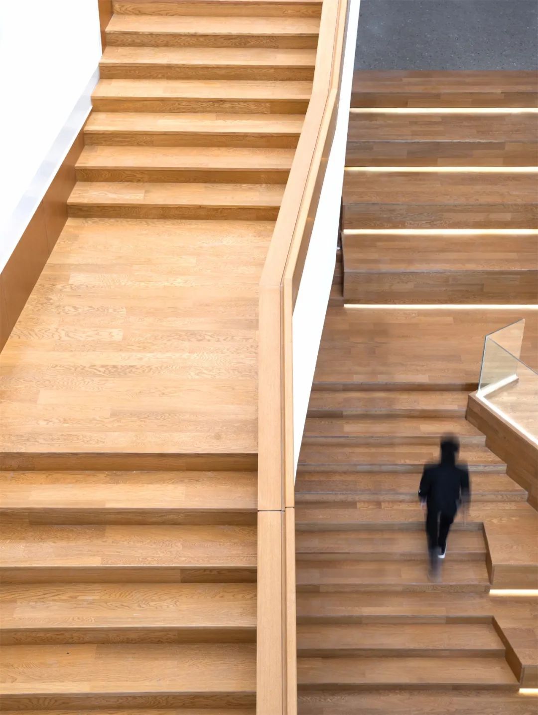 「图书馆」让心灵静下来的设计