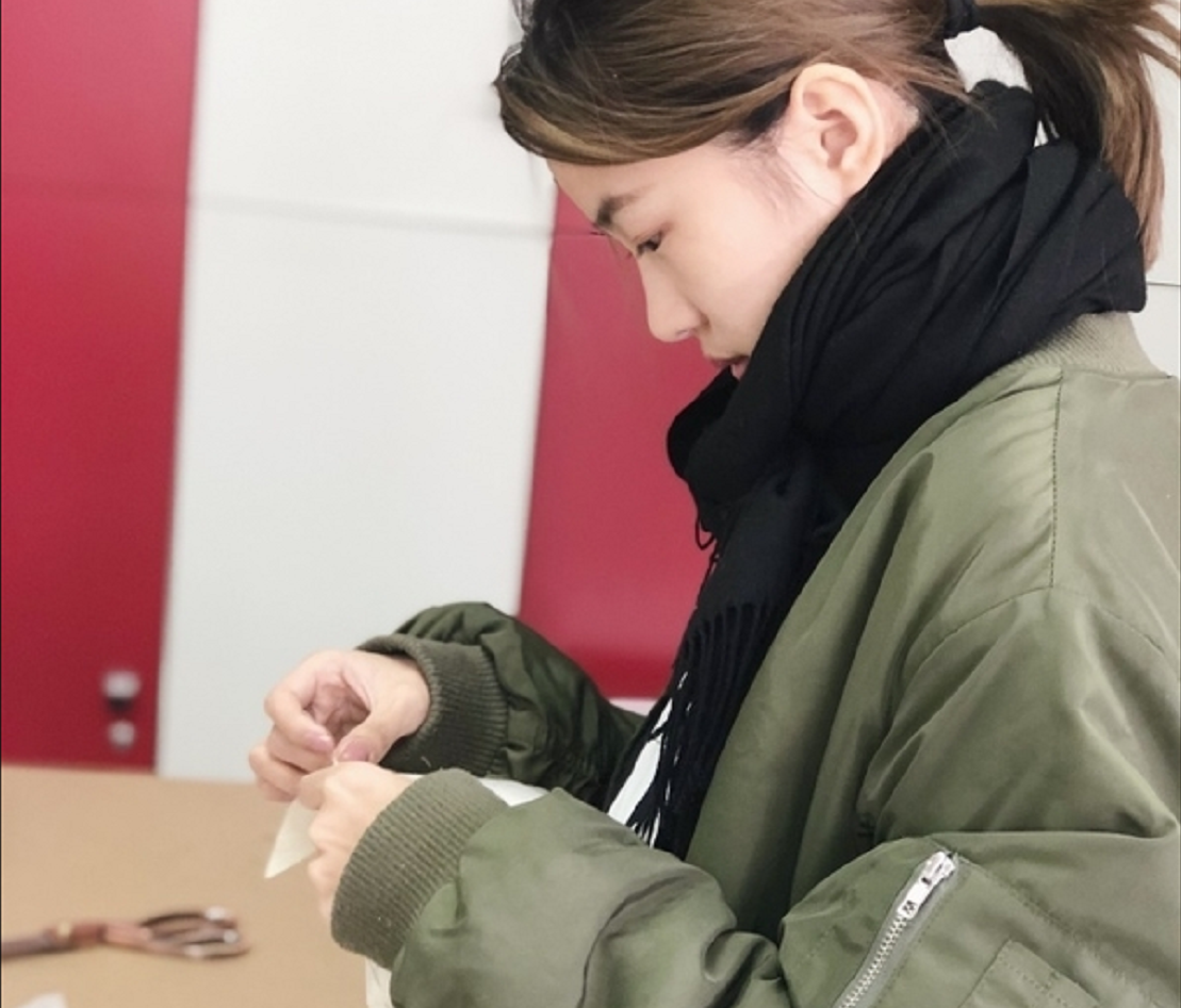 辽宁巨婴：16岁吃饭靠人喂，每天开销过万，2017年变形后怎么样了