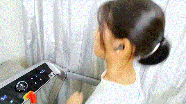 会议录音转文档，一个降噪耳机满足全部需求，科大讯飞是真敢造呀