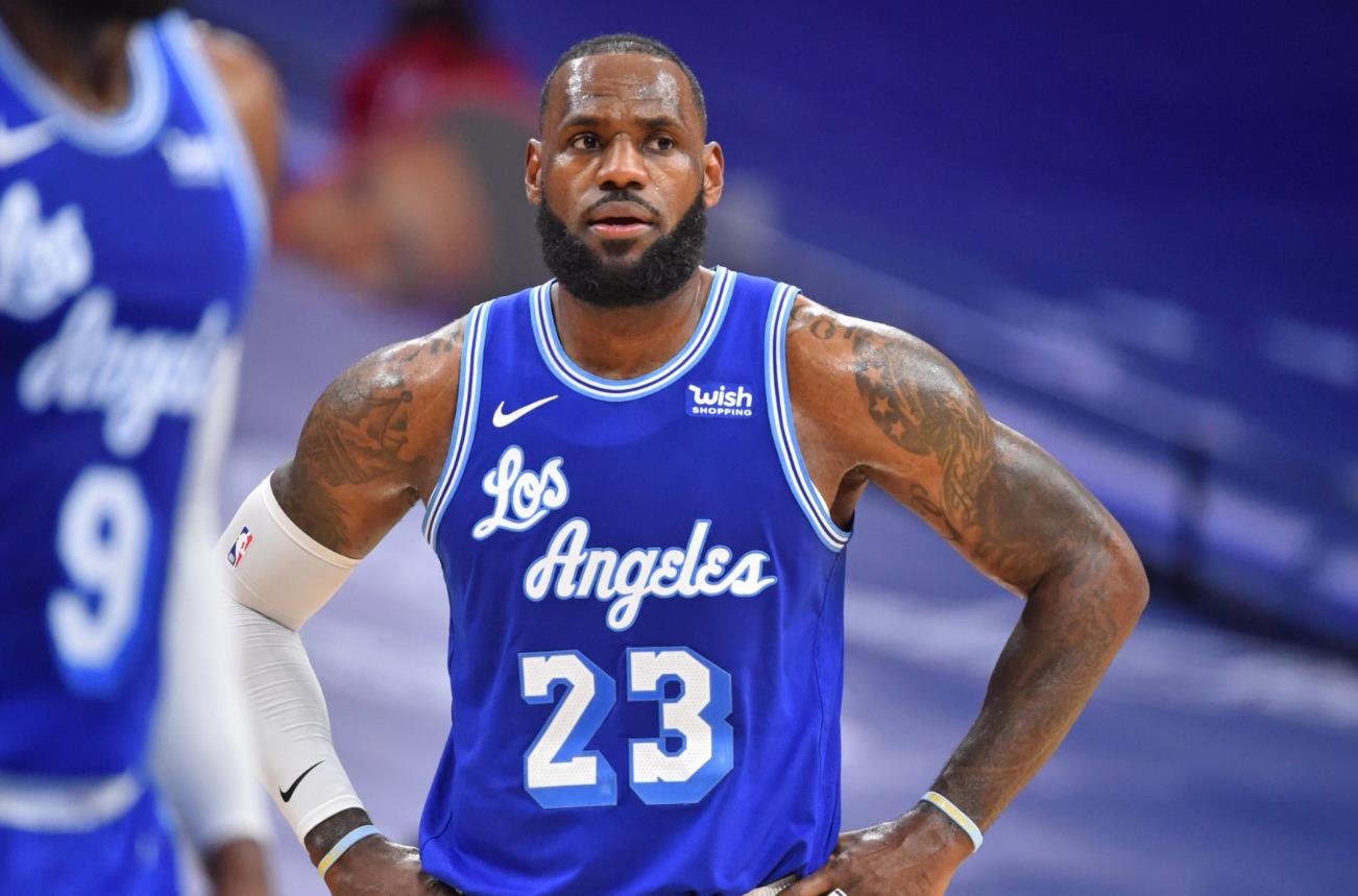 nba中哪些角色球员强一点(美媒评最具影响力6大巨星，艾弗森上榜，库里高居第4)