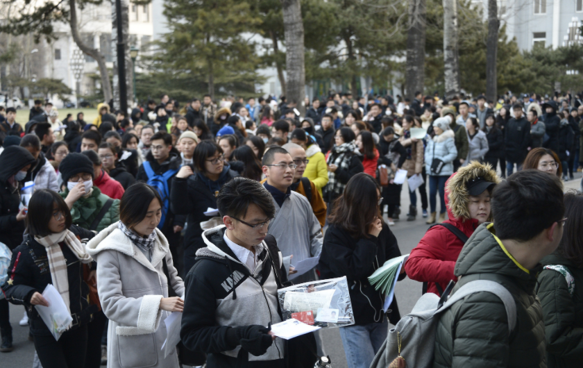 研究生迎来新调整，学制年限将延长，部分高校2022年开始落地执行