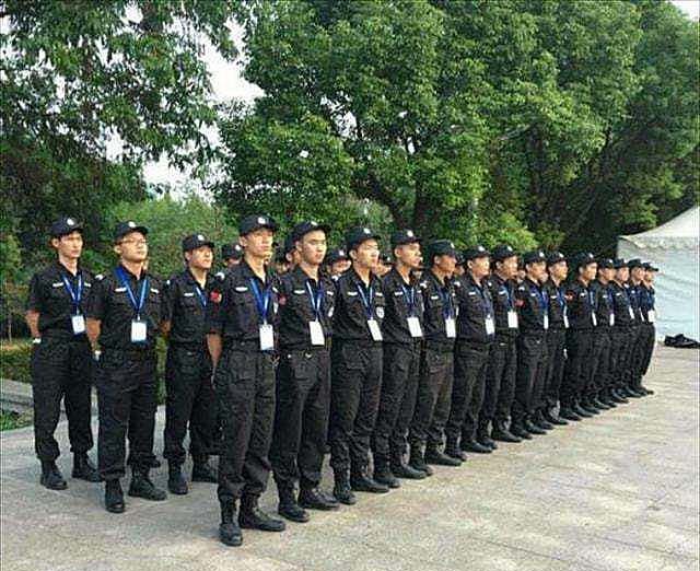 05年审判陈毅锋时欲抹黑执法部门，声称遭受私刑：被吊了15个小时