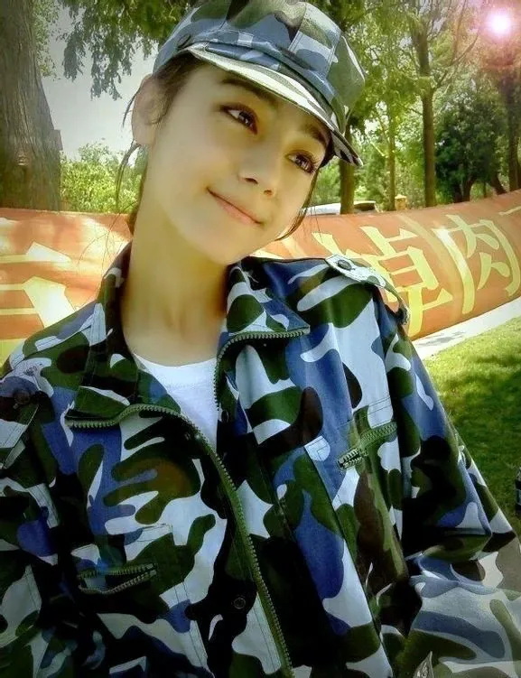 “天山”出大美人,10位新疆女明星,个个盘正条顺,美得各有千秋