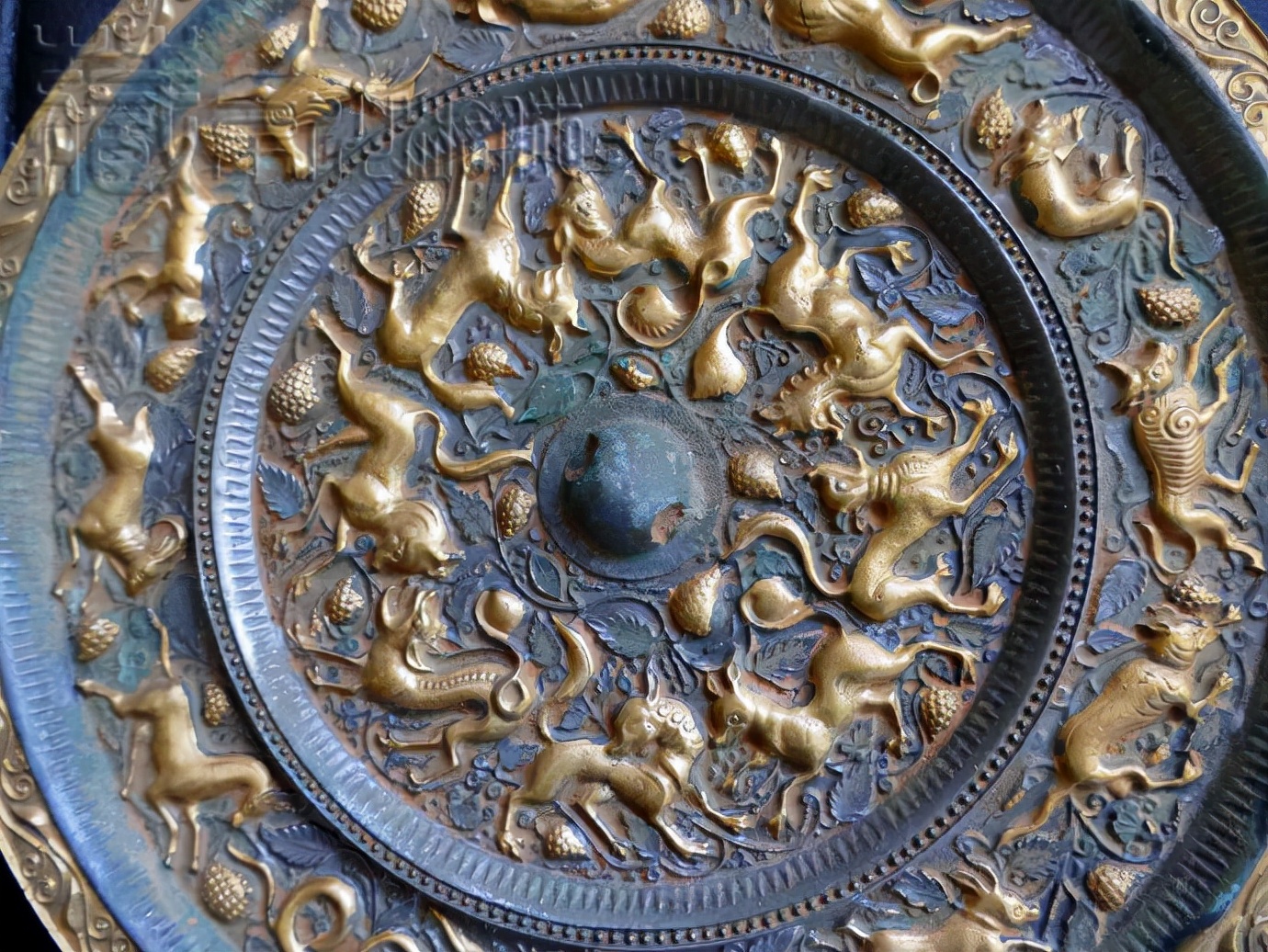 唐代铜镜值多少钱(珍罕的) - 价格百科