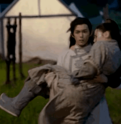 太丢人了！女明星的体重，不应该是这些男星“体虚孱弱”的遮羞布