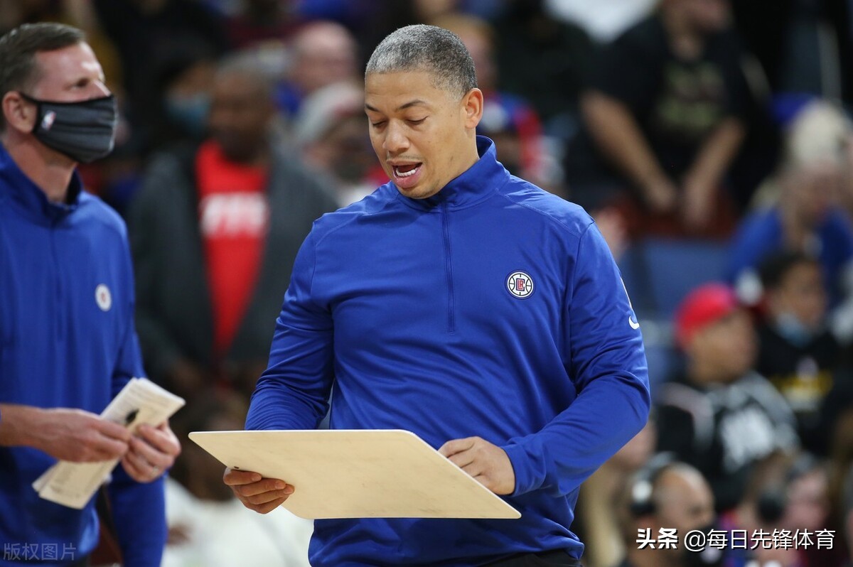 为什么nba不能看呢(明日央视复播NBA又取消，只为给卢指导一个面子？)